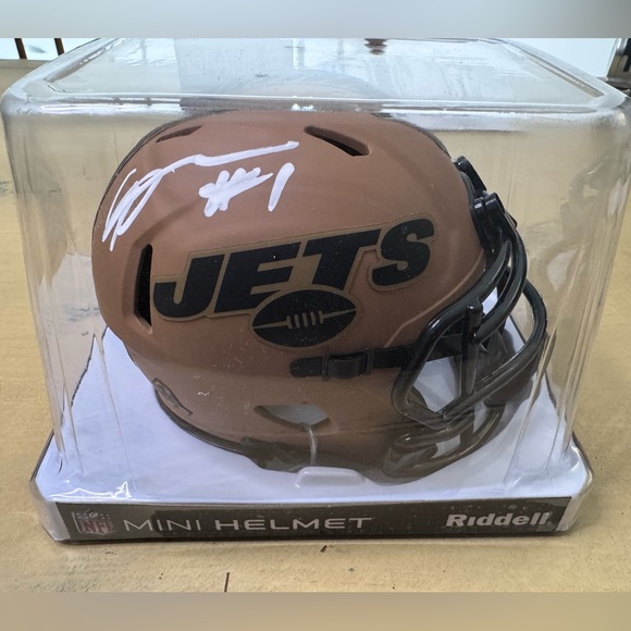 Sauce Gardner NY Jets Salute to service Autographed Mini Helmet - Picture 6 of 6